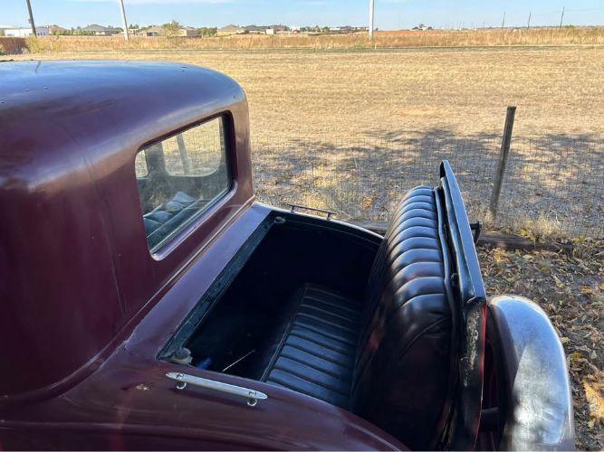 Ford-Model-a-1930-Burgundy-Burgundy-6