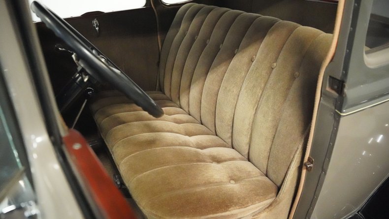 Ford-Model-a-1930-Chicka-Drab-Tan-41