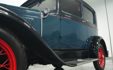 Ford-Model-a-1930-Dark-Blue-Gray-2