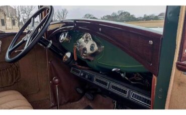Ford-Model-a-1930-Green-Beige-6