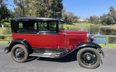 Ford-Model-a-1930-RedBlack-Grey-4