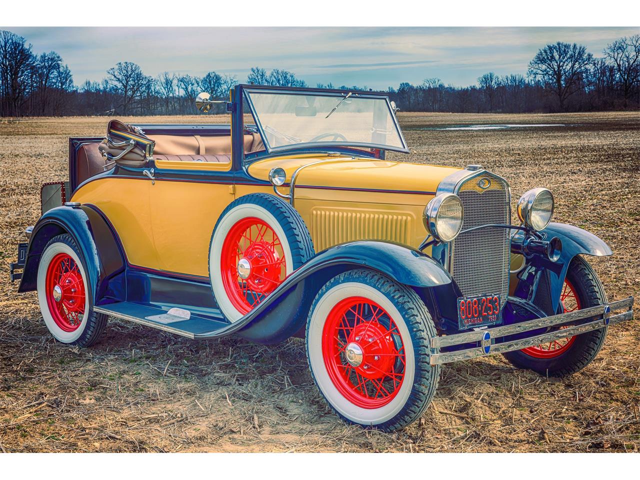 Ford-Model-a-1931-Bronson-Yellow-Brown-1