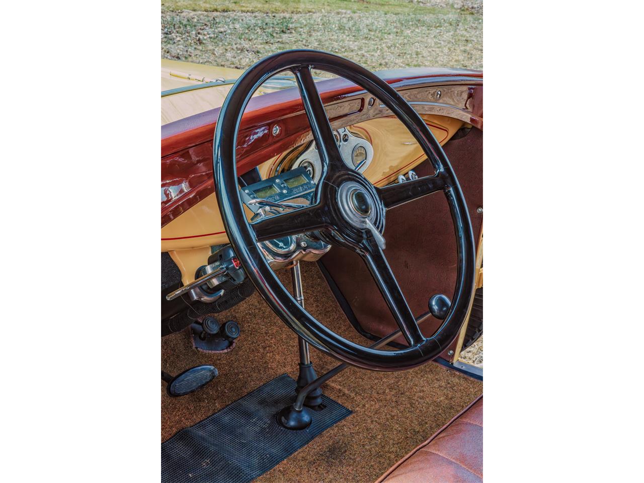 Ford-Model-a-1931-Bronson-Yellow-Brown-11