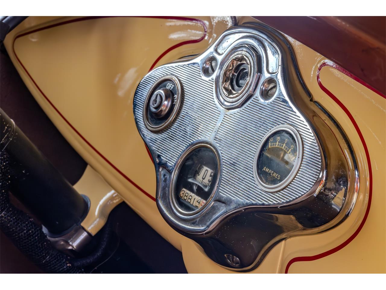 Ford-Model-a-1931-Bronson-Yellow-Brown-12