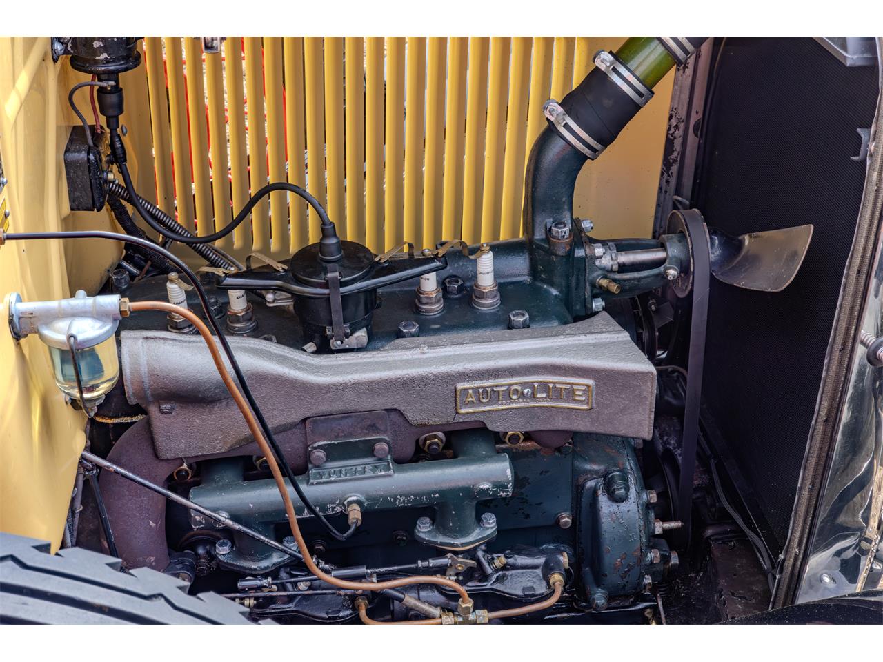 Ford-Model-a-1931-Bronson-Yellow-Brown-26