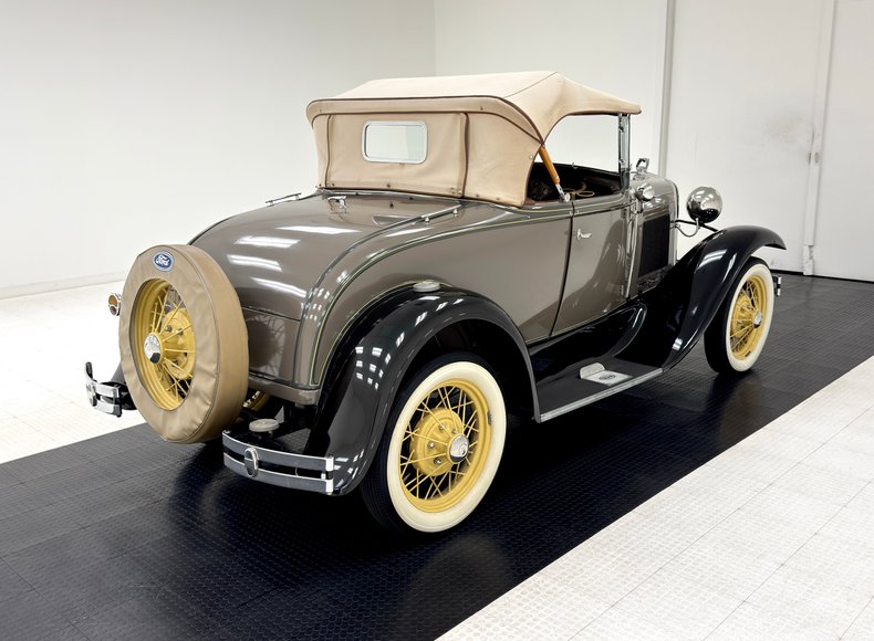 Ford-Model-a-1931-Copra-Drab-Dark-Saddle-18