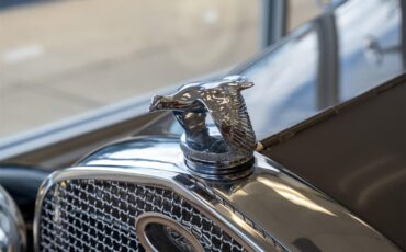 Ford-Model-a-1931-Gray-Black-Brown-12