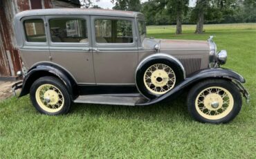 Ford-Model-a-1931-Gray-and-Black-Grey-Mohair-6