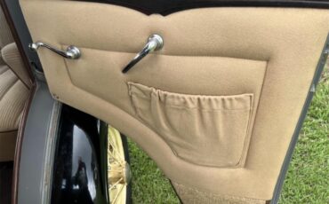 Ford-Model-a-1931-Gray-and-Black-Grey-Mohair-8