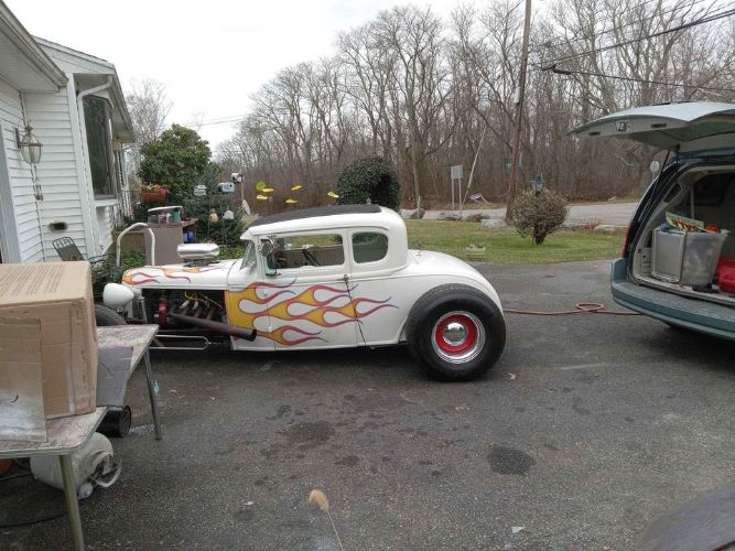 Ford-Model-a-1931-White-4