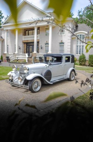 Ford-Model-a-1931-White-Black-6