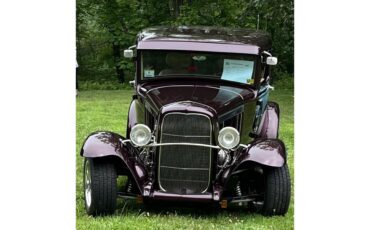 Ford-Model-a-1931-Wild-Berry-Tan-1