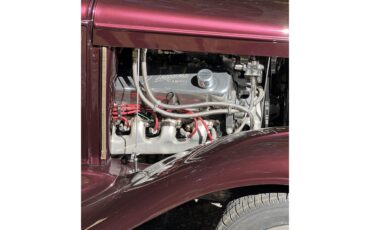 Ford-Model-a-1931-Wild-Berry-Tan-12