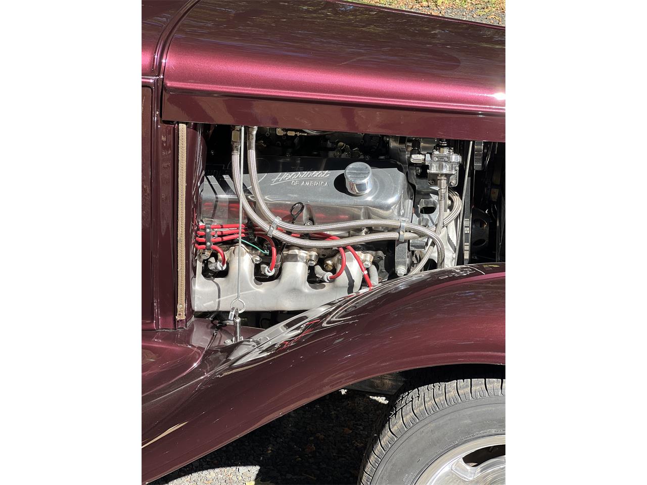 Ford-Model-a-1931-Wild-Berry-Tan-12