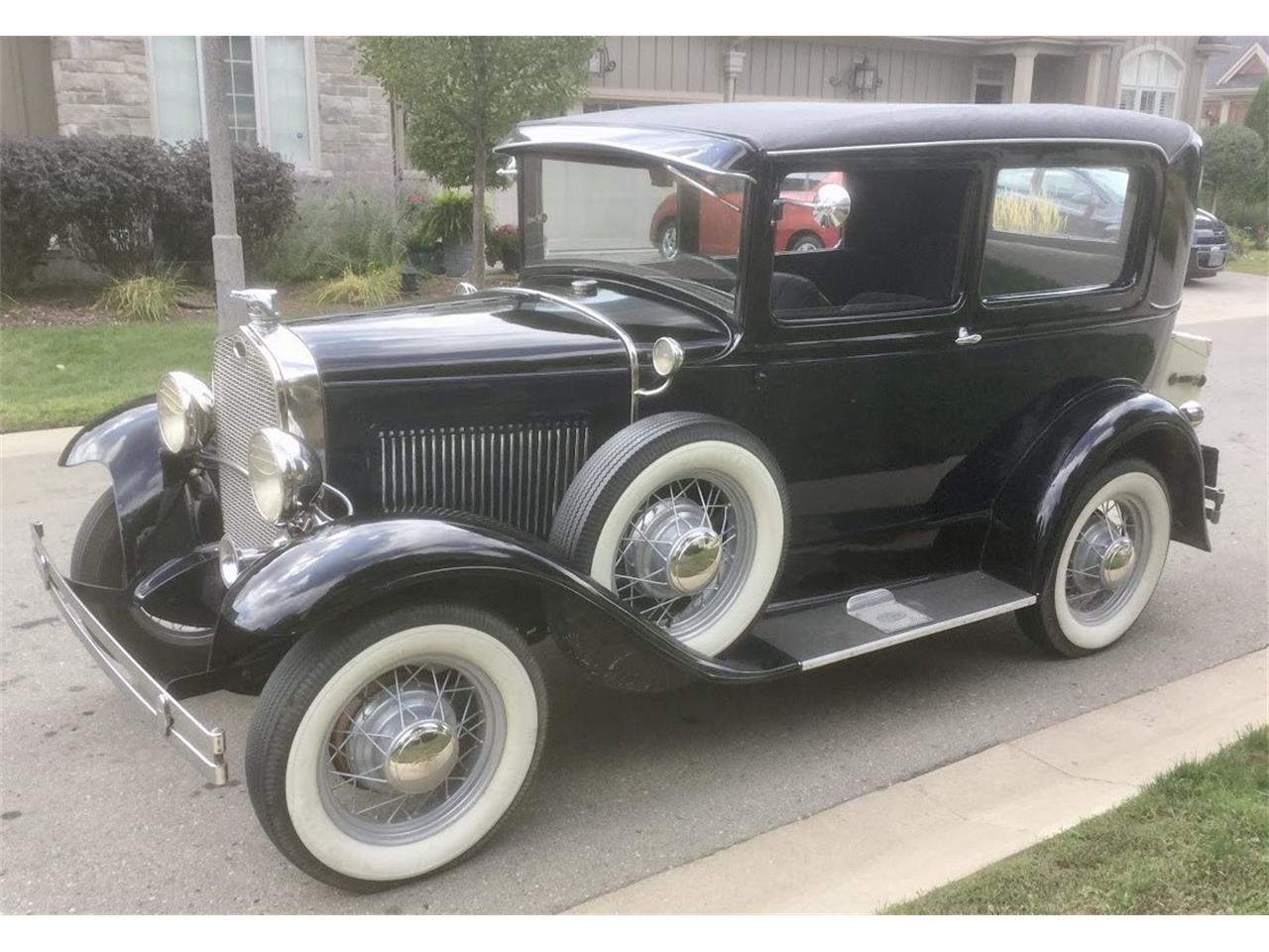 Ford-Model-a-1931-blackjaguar-blue-Blue
