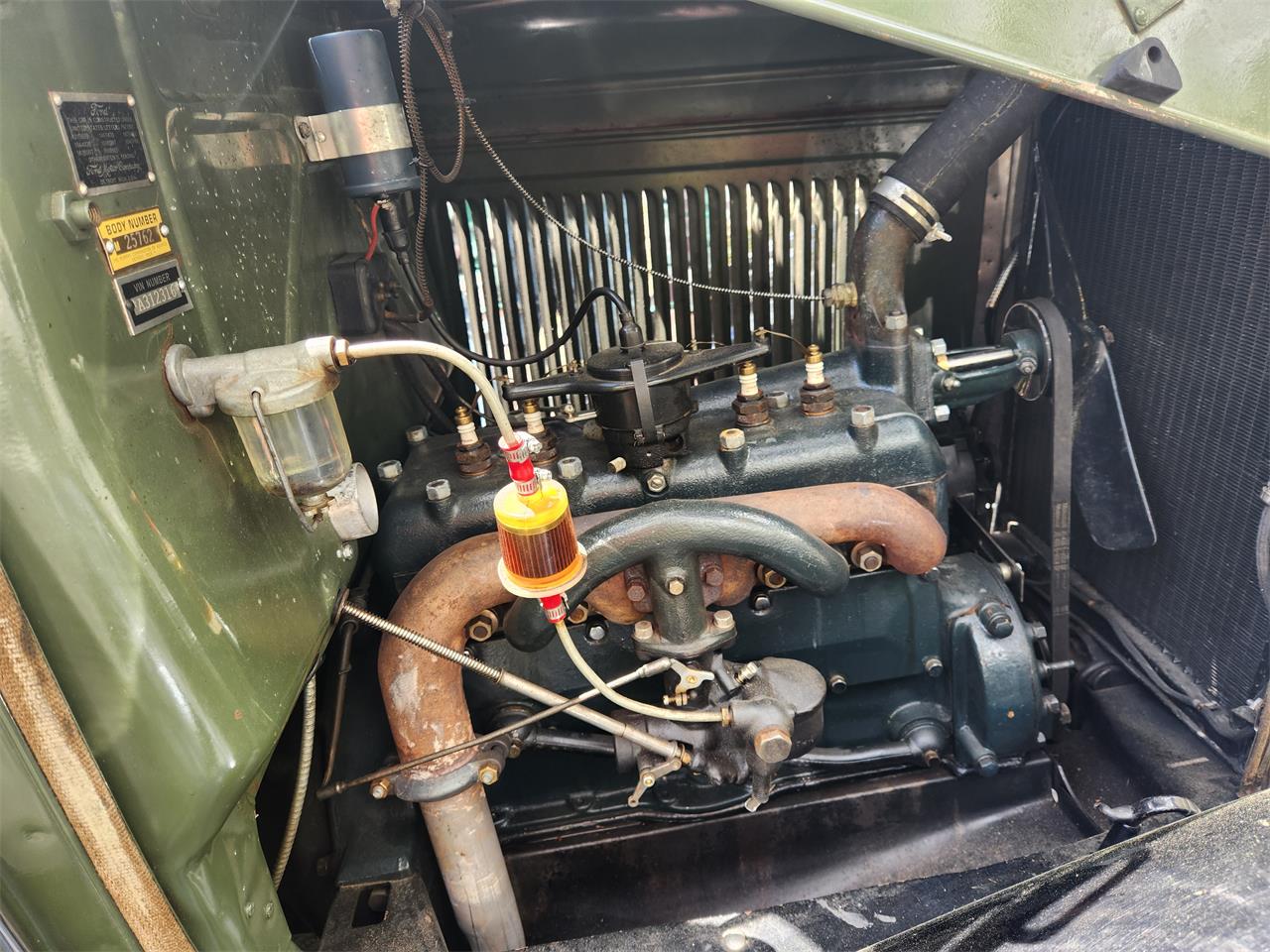 Ford-Model-a-1931-two-tone-green-brown-bedford-cloth-10