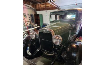 Ford-Model-a-1931-two-tone-green-brown-bedford-cloth-4