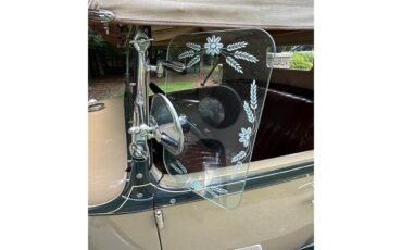 Ford-Model-a-roadster-1931-tan-w-black-fenders-Brown-11