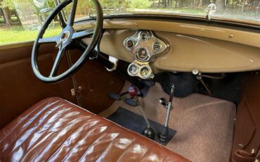 Ford-Model-a-roadster-1931-tan-w-black-fenders-Brown-4