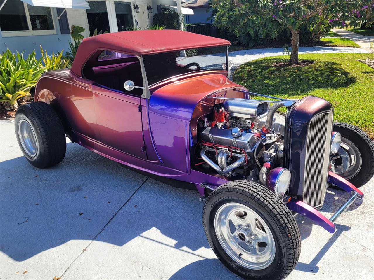 Ford-Model-a-roadster-1932-Chameleon-Red-13
