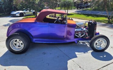 Ford-Model-a-roadster-1932-Chameleon-Red-14