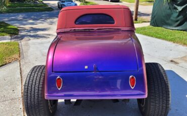 Ford-Model-a-roadster-1932-Chameleon-Red-18
