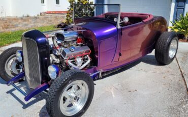 Ford-Model-a-roadster-1932-Chameleon-Red