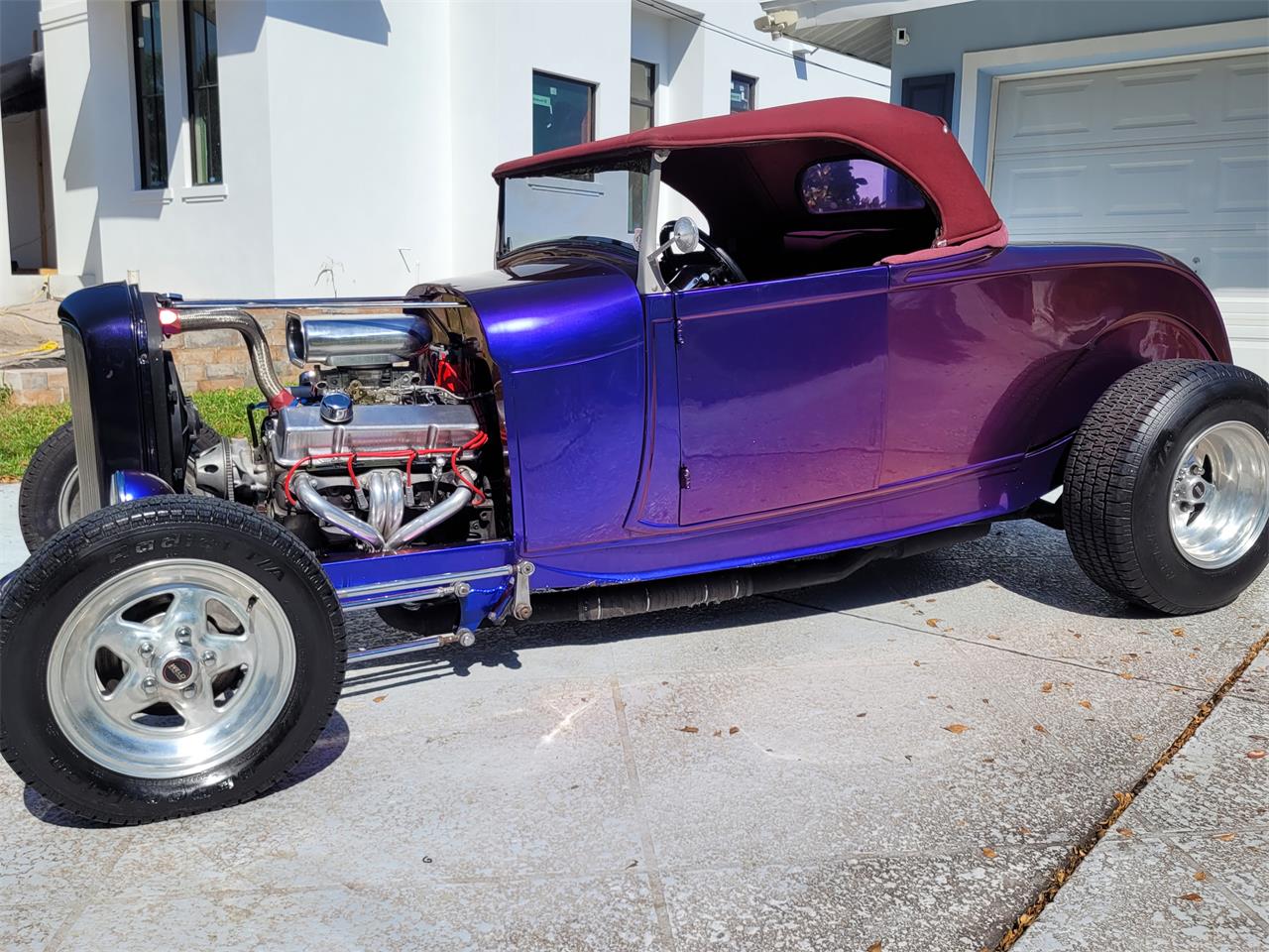 Ford-Model-a-roadster-1932-Chameleon-Red-8