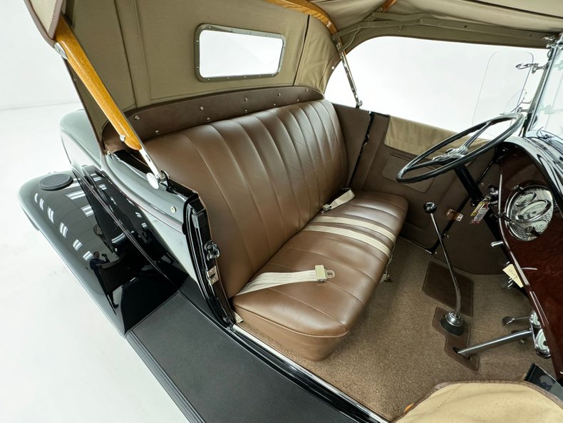 Ford-Model-b-1932-Black-Coffee-39