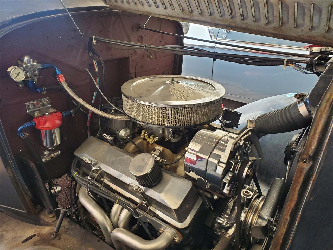 Ford-Model-b-1932-Gray-Tan-3