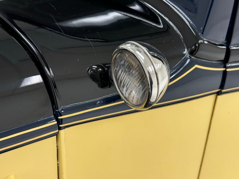 Ford-Model-bb-1932-Dark-Blue-Black-15