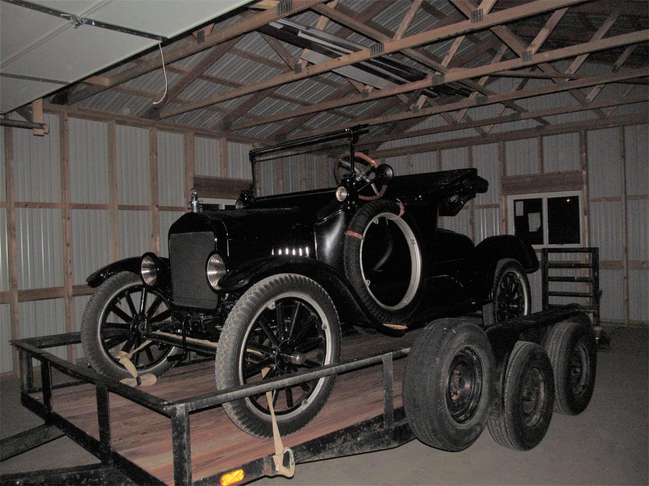 Ford-Model-t-1920-black-black-10