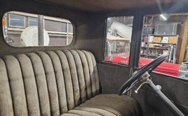 Ford-Model-t-1923-Black-3