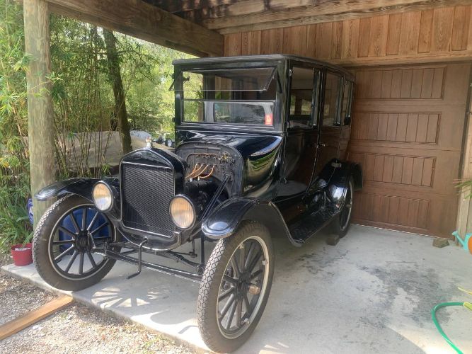 Ford-Model-t-1924-Black-16