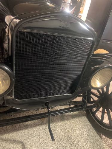 Ford-Model-t-1924-Black-20