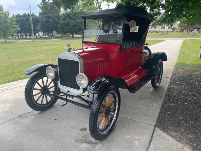 Ford-Model-t-1924-Red-8