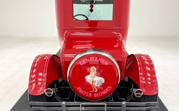 Ford-Model-t-1925-Red-Saddle-1