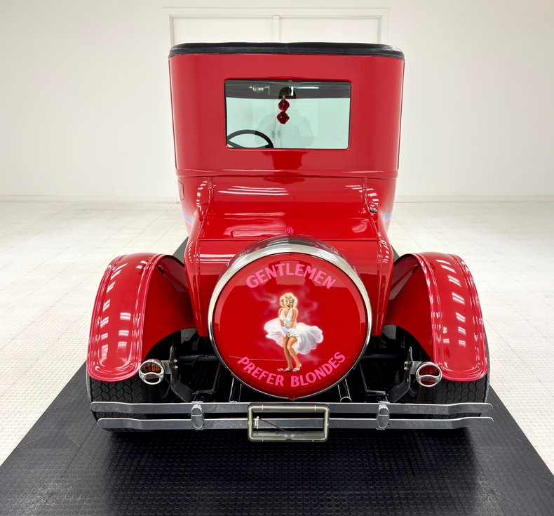 Ford-Model-t-1925-Red-Saddle-1