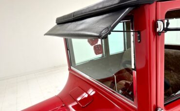 Ford-Model-t-1925-Red-Saddle-12