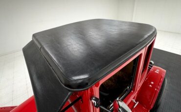 Ford-Model-t-1925-Red-Saddle-13