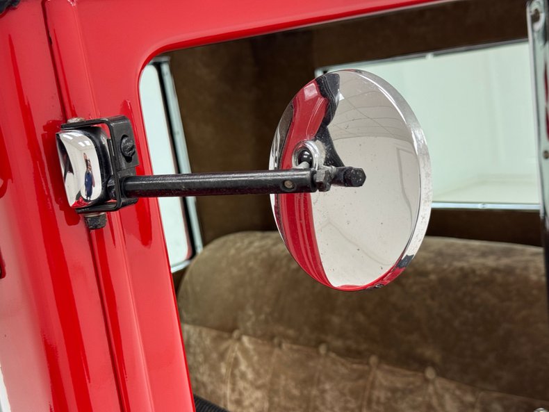 Ford-Model-t-1925-Red-Saddle-14