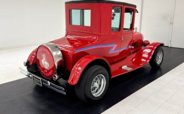 Ford-Model-t-1925-Red-Saddle-2