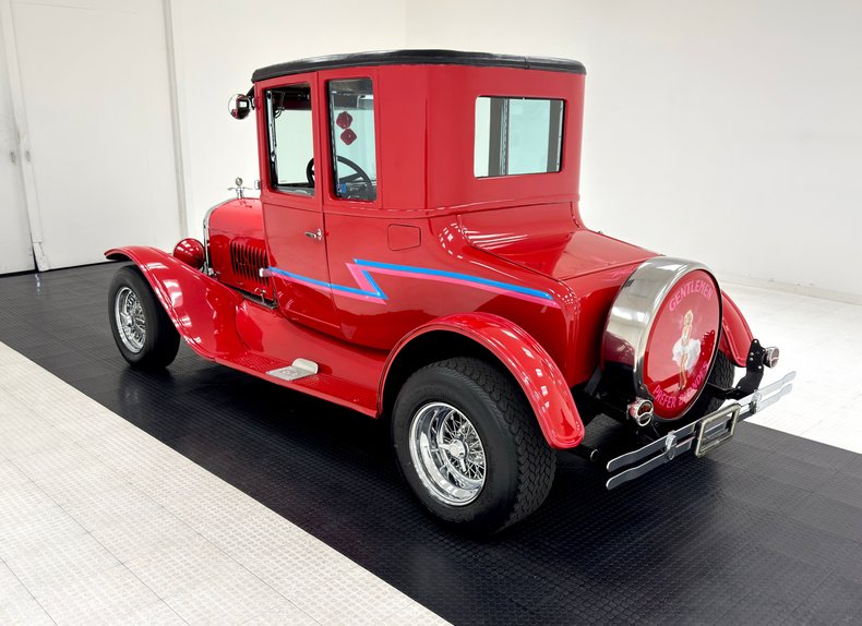 Ford-Model-t-1925-Red-Saddle-26