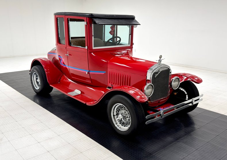 Ford-Model-t-1925-Red-Saddle-27