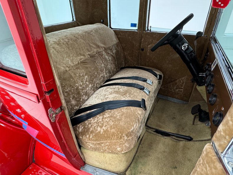 Ford-Model-t-1925-Red-Saddle-32