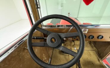 Ford-Model-t-1925-Red-Saddle-34