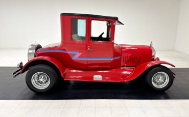 Ford-Model-t-1925-Red-Saddle-5