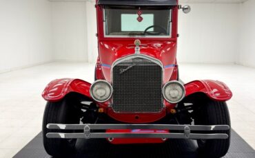 Ford-Model-t-1925-Red-Saddle-6