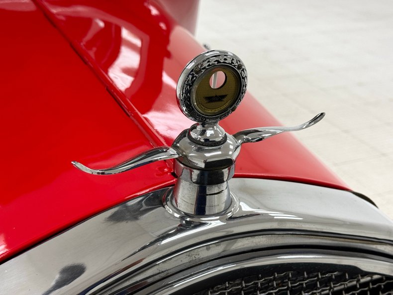 Ford-Model-t-1925-Red-Saddle-8