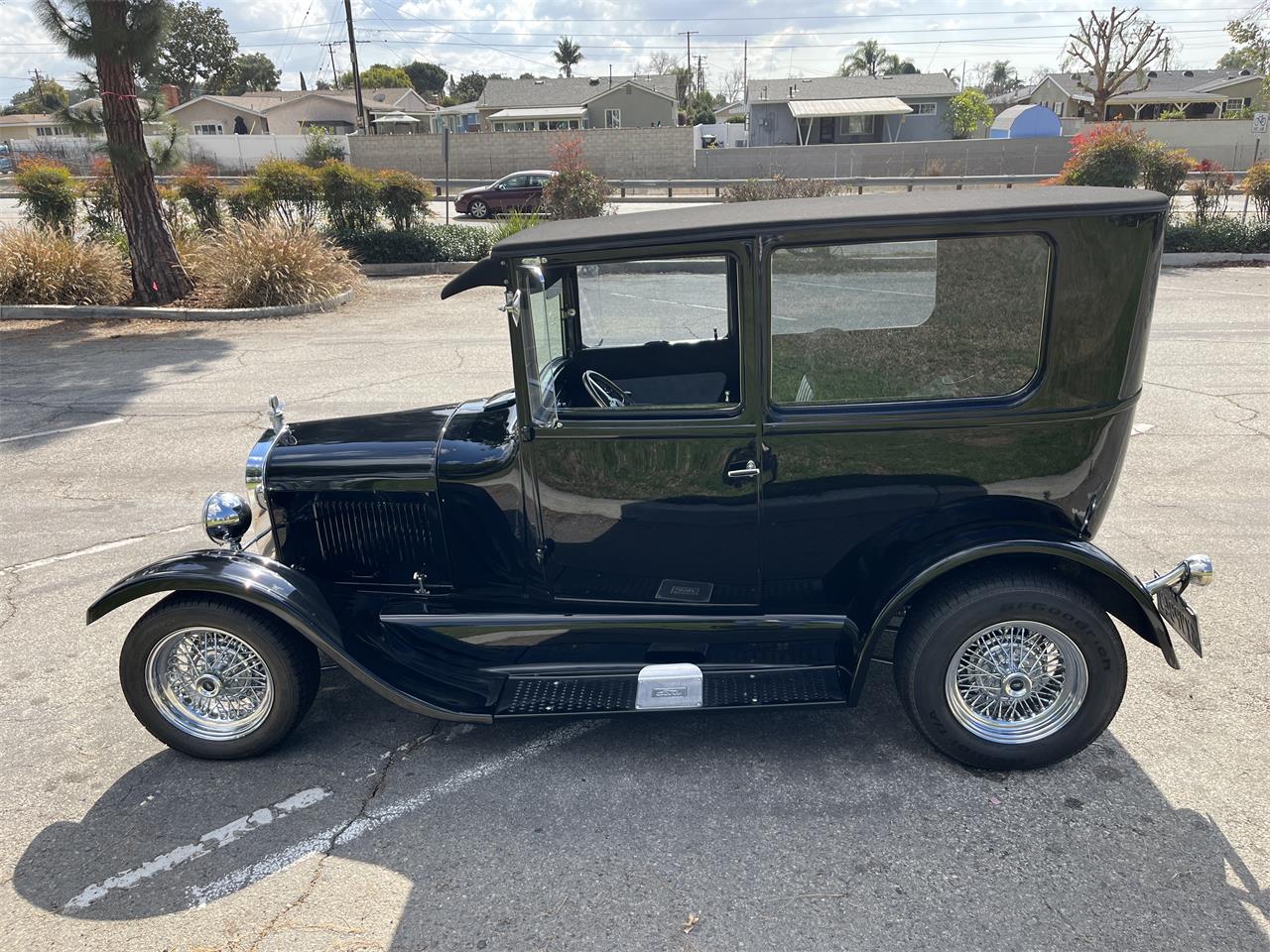 Ford-Model-t-1926-Black-Gray-amp-Black-13